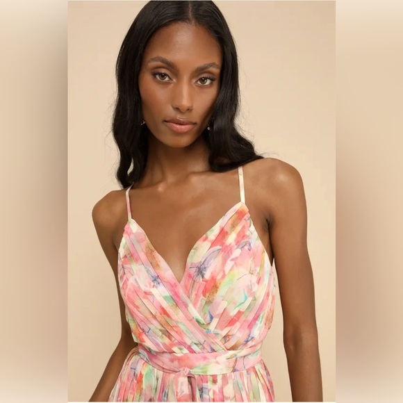 LULU’S Pink Multi Floral Pleated Backless Romper - NWT 
SZ L - Picture 4 of 14